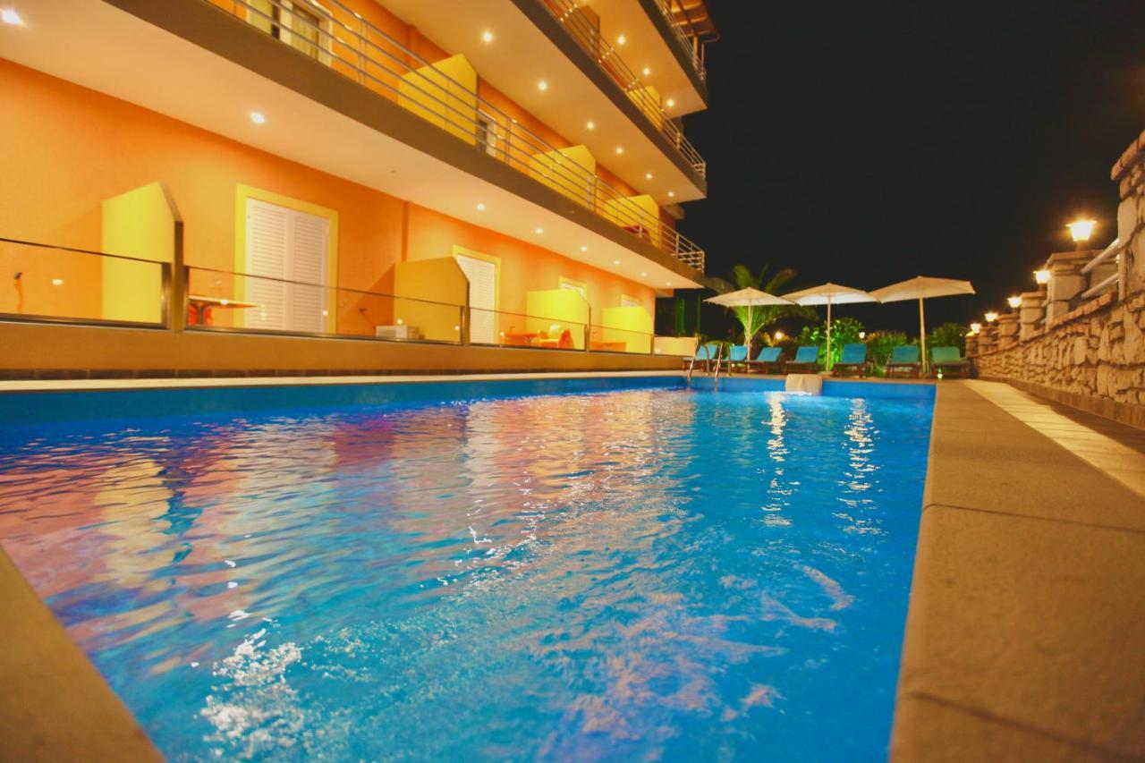 Karos Hotel Llaman Himarë Exterior foto